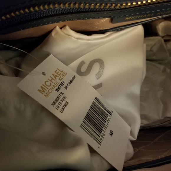 NWT Whitney Large Leather Tote Bag - Picture 8 of 8